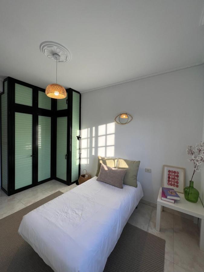 Apartamento En Cangas - Vistas Al Mar Buitenkant foto